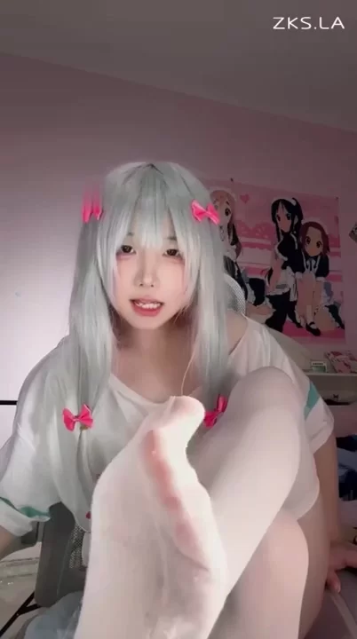 美腿/足控 幼斯酱葱 - 红绿灯 COS和泉纱雾 白毛小萝莉榨精 寸止【1V+1.14GB】