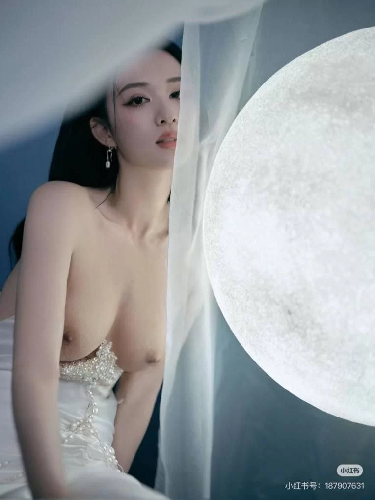 明星换脸 王楚然去衣换脸（359p+50v）【359p+50v+86M】