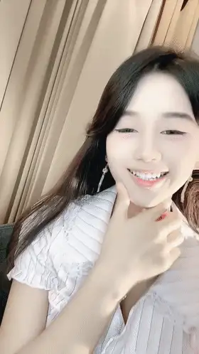 国产主播 顶级娇嫩喷水姬~[18岁昆明女模]魔鬼身材、自慰狂喷【47V+34.3G】