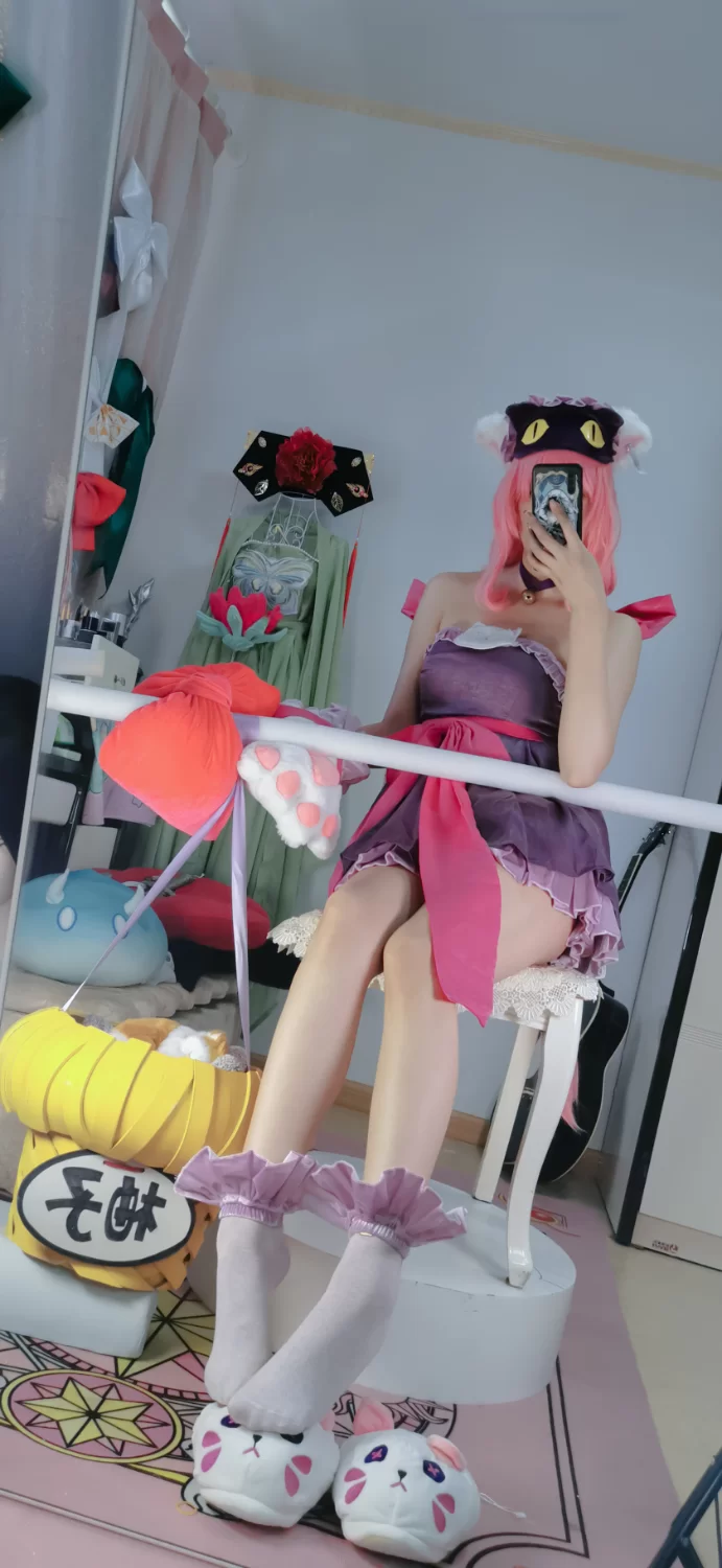 Cosplay 沐沐酱 大乔猫狗日记cos【npnv+300m】