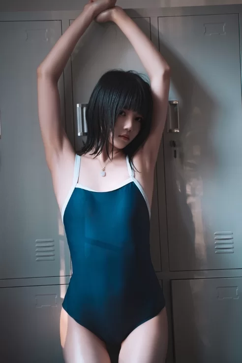 国产coser 桜桃喵 - 教室死库水 48P-434M【48P+434M】