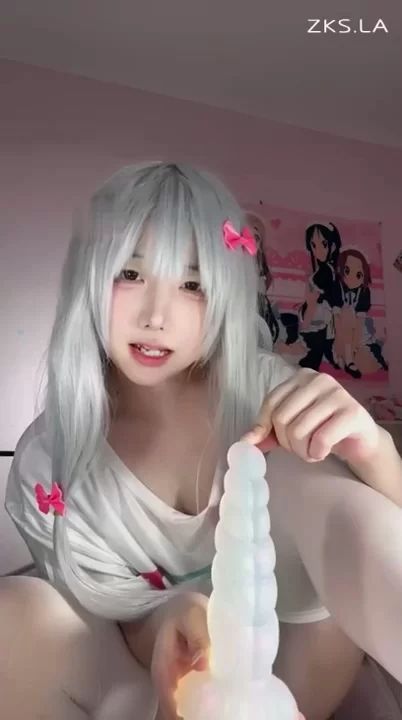 美腿/足控 幼斯酱葱 - 红绿灯 COS和泉纱雾 白毛小萝莉榨精 寸止【1V+1.14GB】