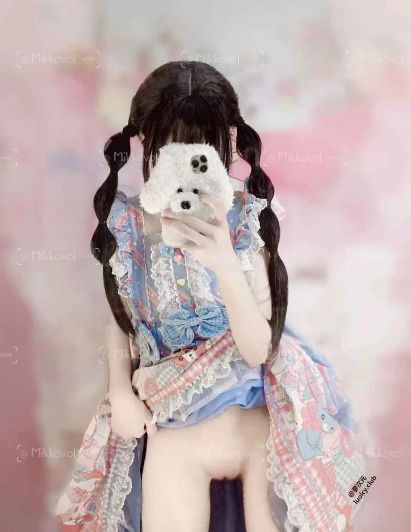 合法萝莉 小兔柔柔 – [499门槛] 10分钟 顶级Cos白虎萝莉 自慰订阅【2v+986m】