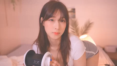 ASMR Auddk_77 闭起眼睛 再床上慢慢感受【1v+341m】