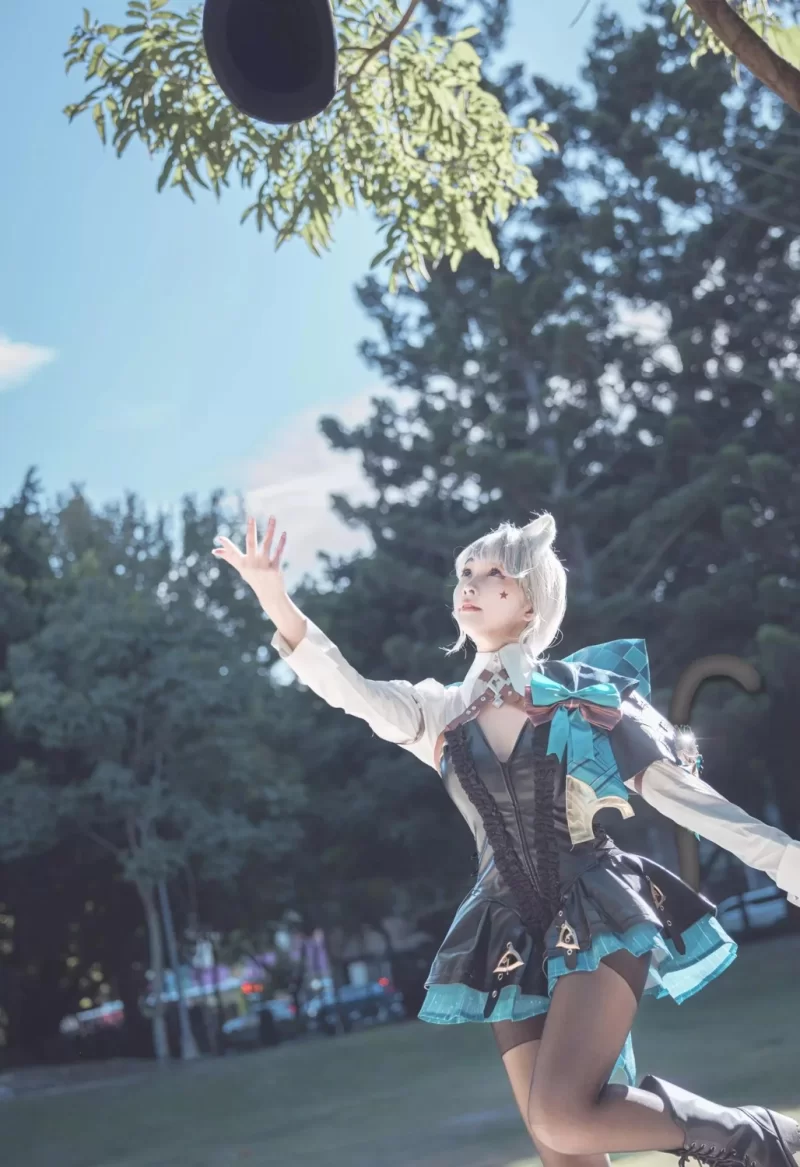 国产coser 慕慕Momo写真合集【npv+7.99g+】