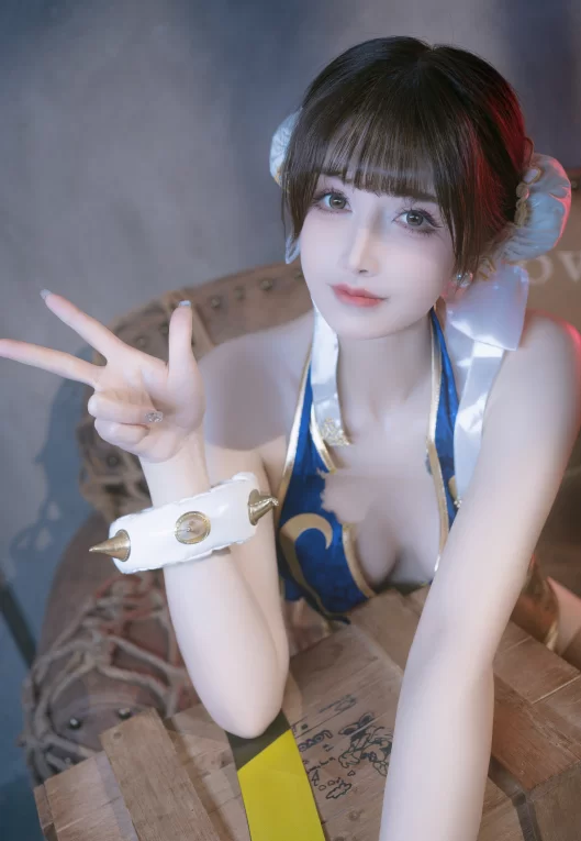 国产coser 鹿八岁baby - NO.076 春丽的格斗辅导【126P+540MB】