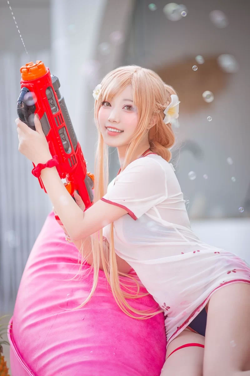 国产coser 切切celia 亚丝娜泳装 [21P-191M]【21P+191M】