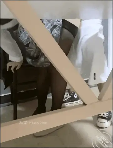 熟女少妇 海角社区乱伦女神教师母亲萍姐震撼新作 在老公办公室被【1v+20p+762m】
