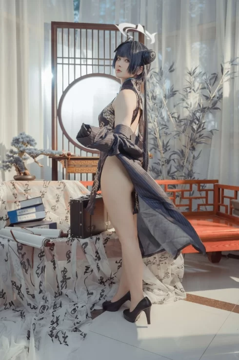 国产coser 前羽&小容仔咕咕咕w - 尼尔2B 双人旗袍 72P-651M【72P+651M】