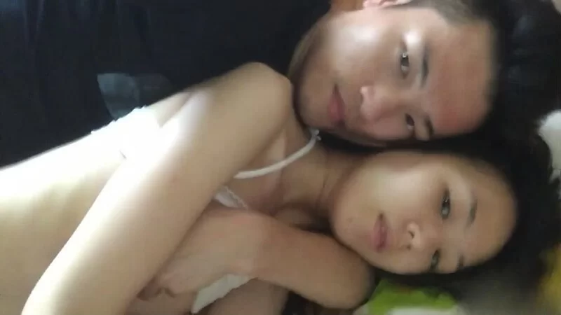 绿帽&换妻 绿帽老公带着老婆和其他男人玩3P,4P 完美露脸【27P+55V+8.2G】