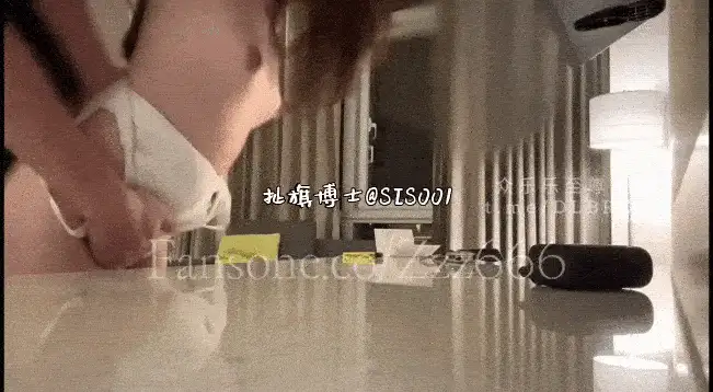 自拍 专攻高颜值网红台湾泡良大神「郑原创」FO私拍，超敏感高【多p+v+653.64M】
