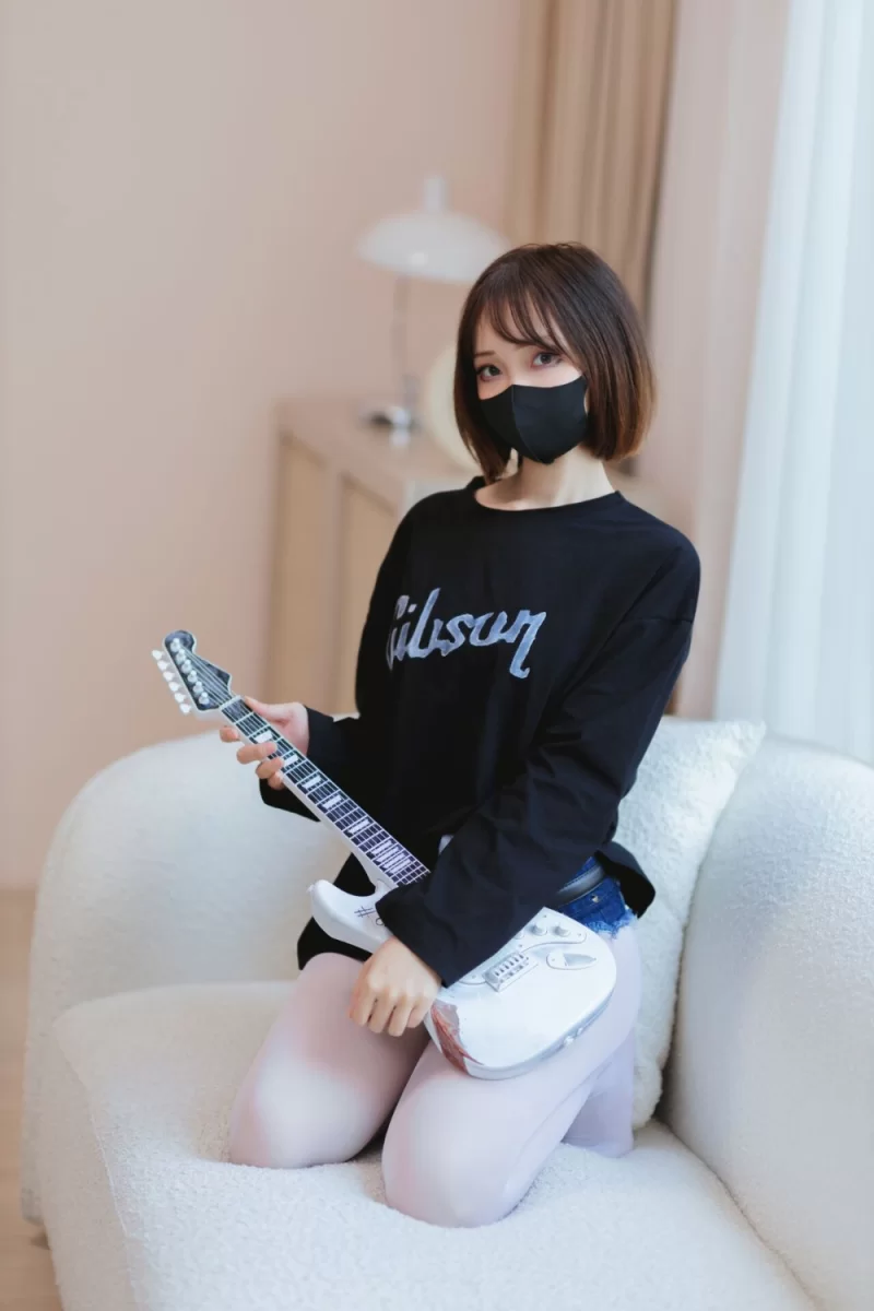 国产coser 洛桑w伊梓 升玖老师 [38P-406MB]【38P+406M】