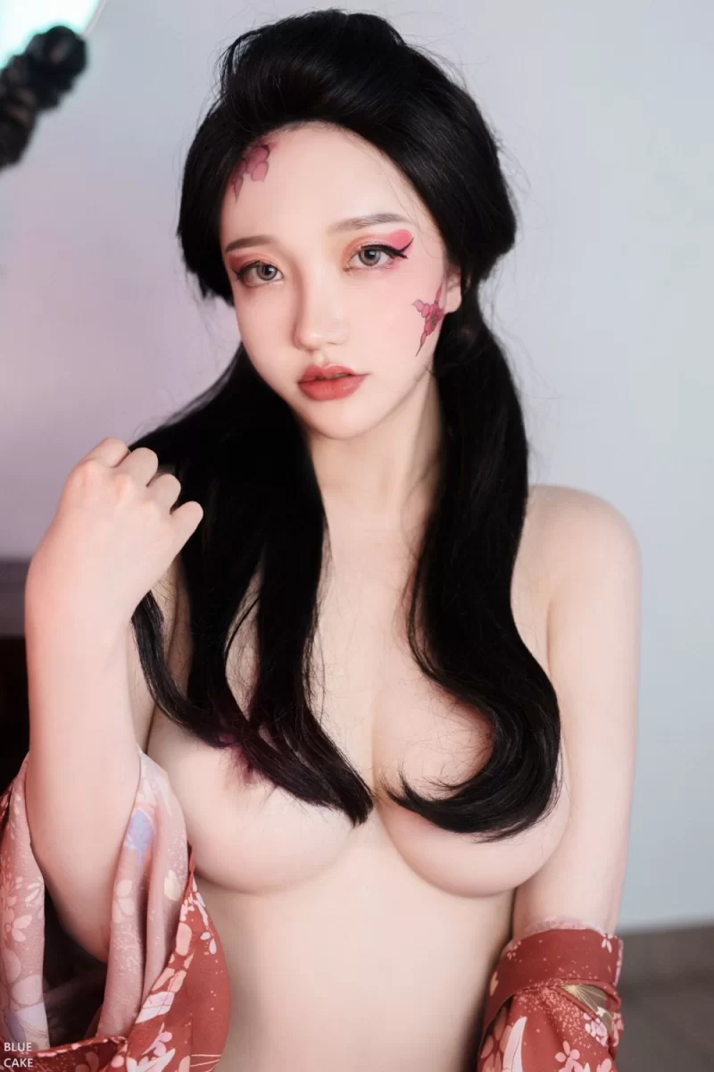 日韩coser BLUECAKE Ye-Eun – RED ONI[105P-633.1M]【105P+633M】