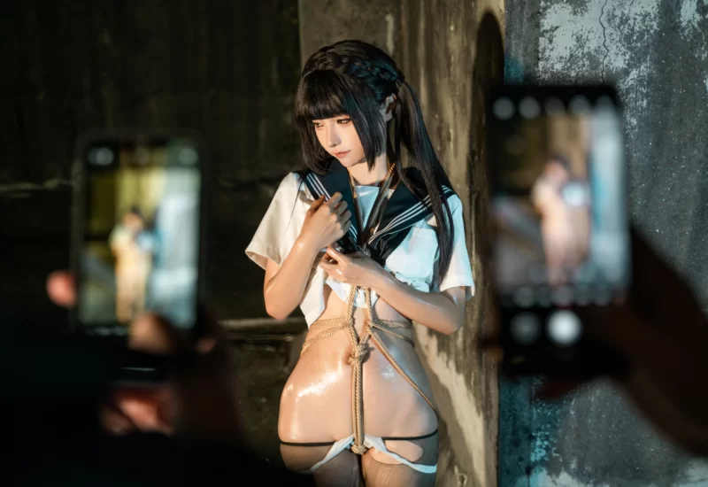 福利姬 蠢沫沫_蠢沫沫奇遇记① [102P]【102P+1.3g】
