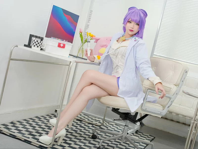 日韩coser ZinieQ Miriam [41P-91MB]【41P+91M】