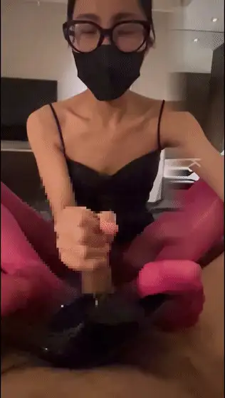 美腿/足控 K哥原创足交 裸足、足拍 精液喷涌而出 视觉效果拉满【13V+5.93G】
