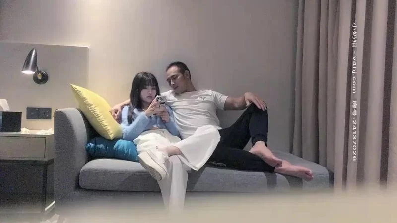 自拍 探花精选 – 蓝衣妹妹2【1V+0.68G】
