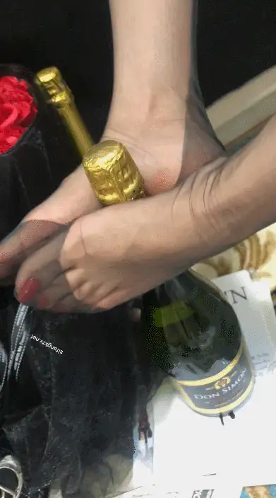 合集 超高颜值极品丝足美腿女神[Chloe霏霏 ]福利付费视图全集【164v6935p+86G】