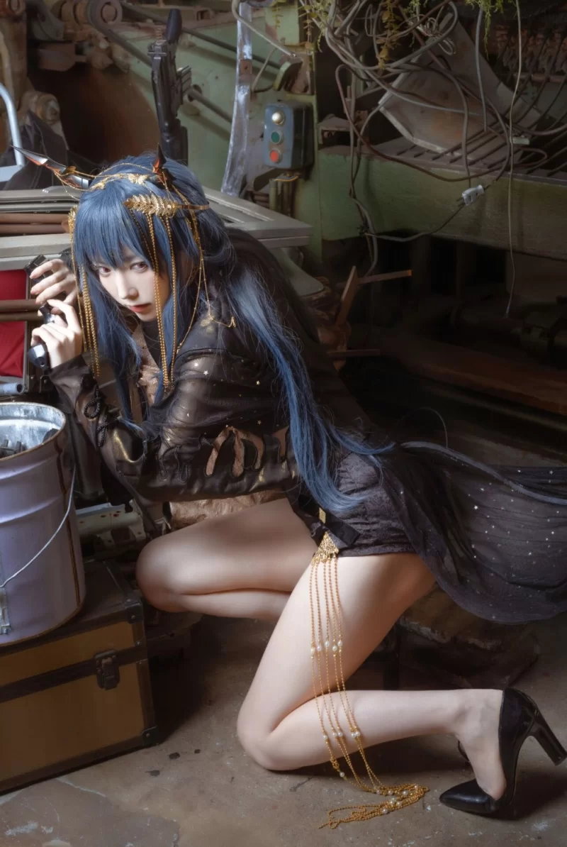 国产coser 切切celia 明日方舟 陈 音律联觉 [12P／188MB]【12P+188M】