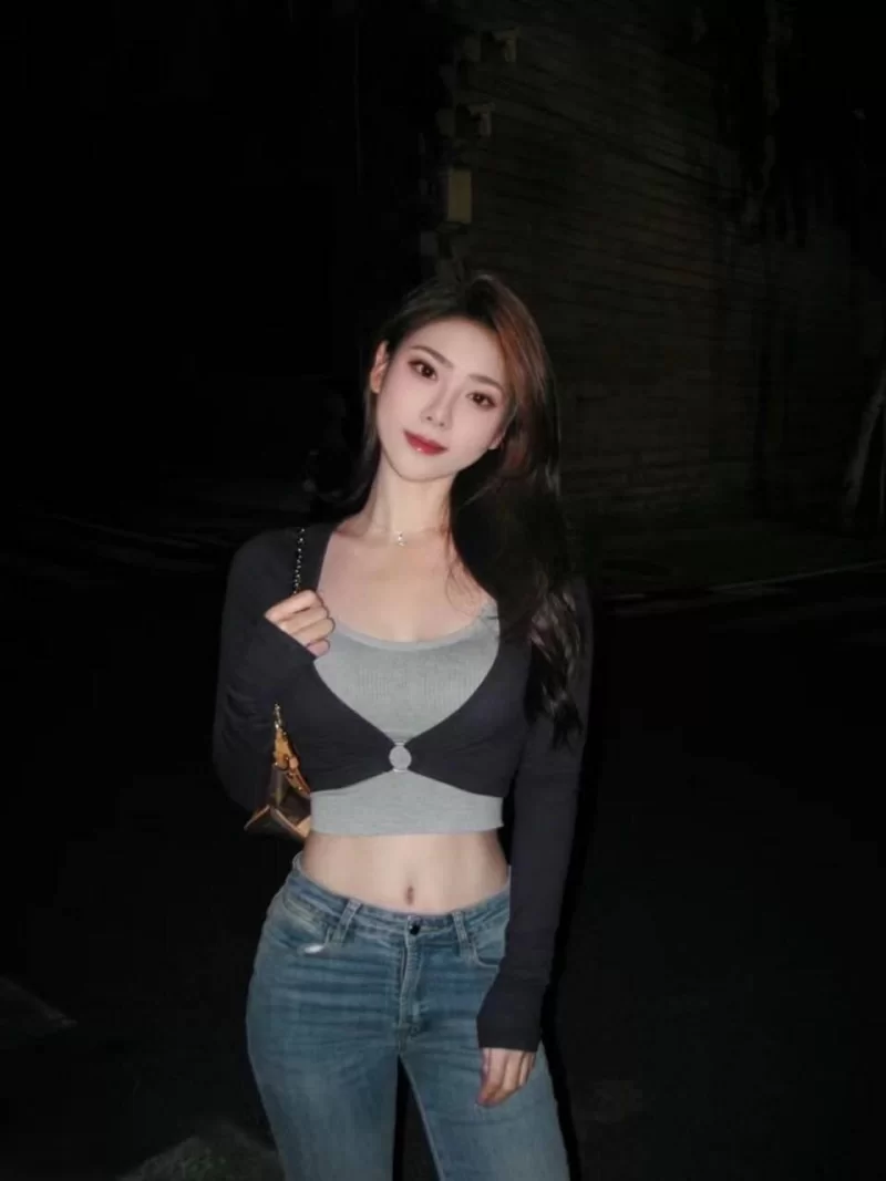 美女御姐 [极品泄密]精选三  北京吴菲菲等60位美女露脸图影流出【128V/565P+1.7g】