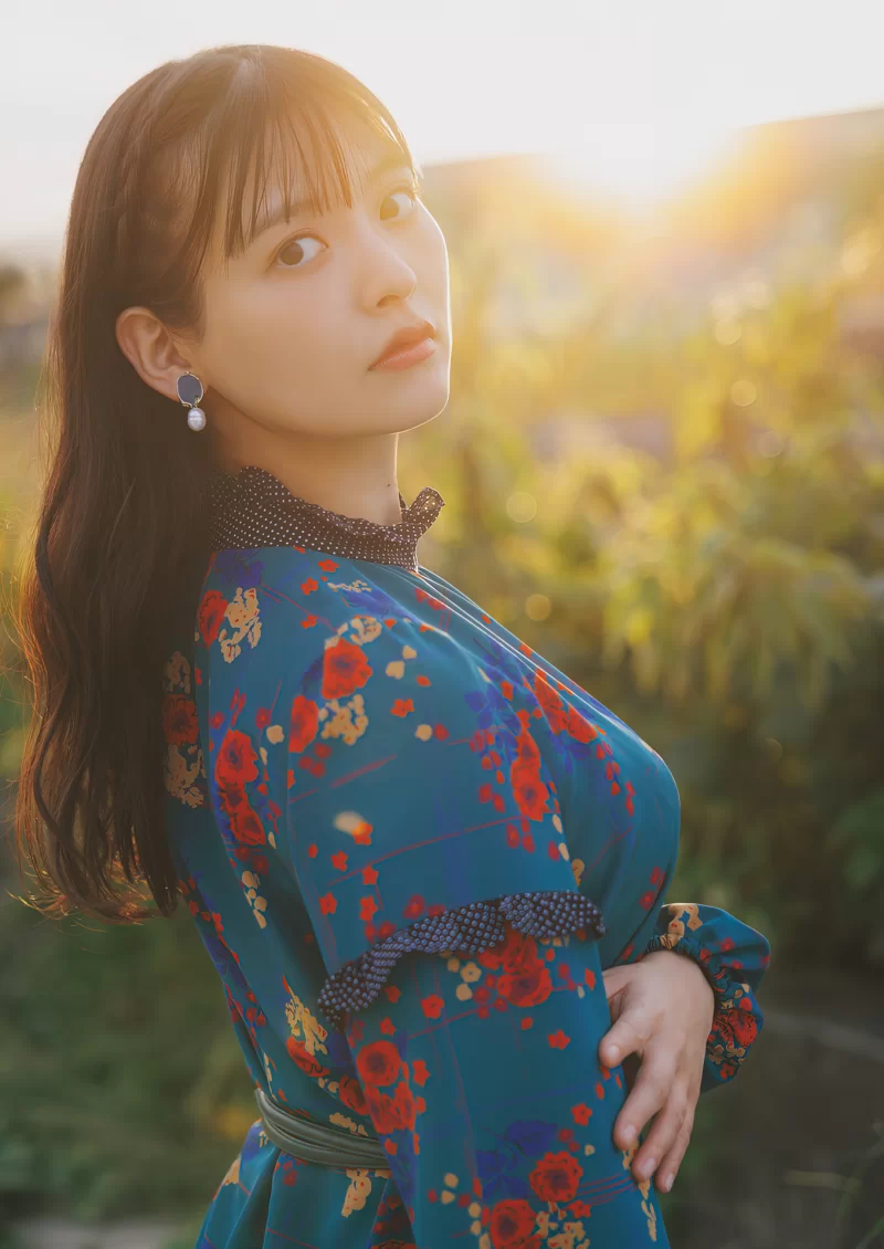 唯美写真 上坂すみれ写真集 すみぺのほっこり本」【130p+423m】