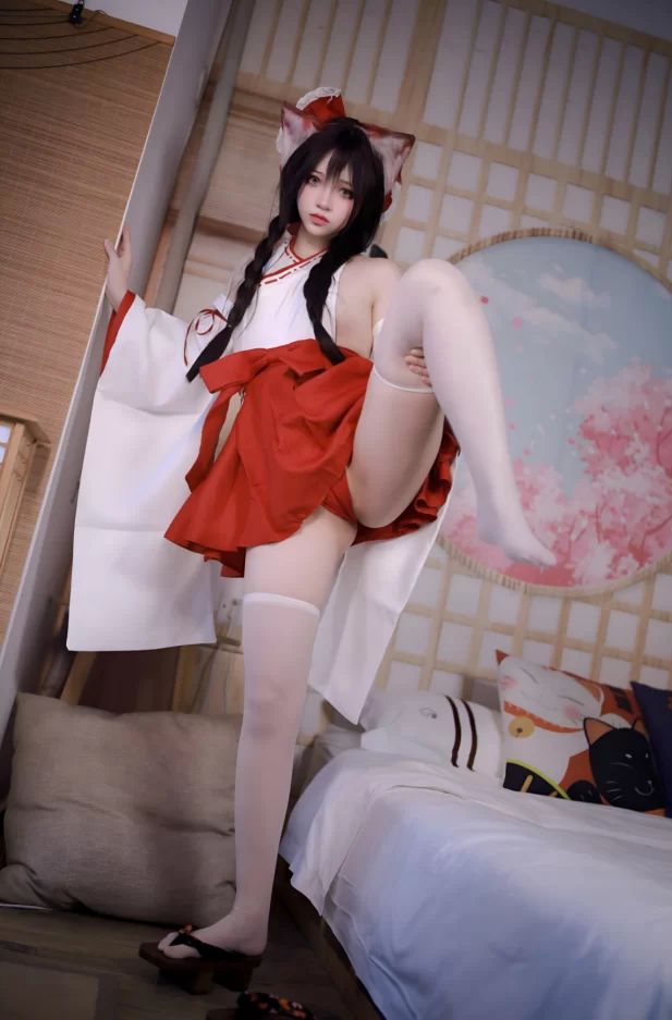 国产coser 疯猫ss_亲爱的520 符箓你[68P]【68P+500m】