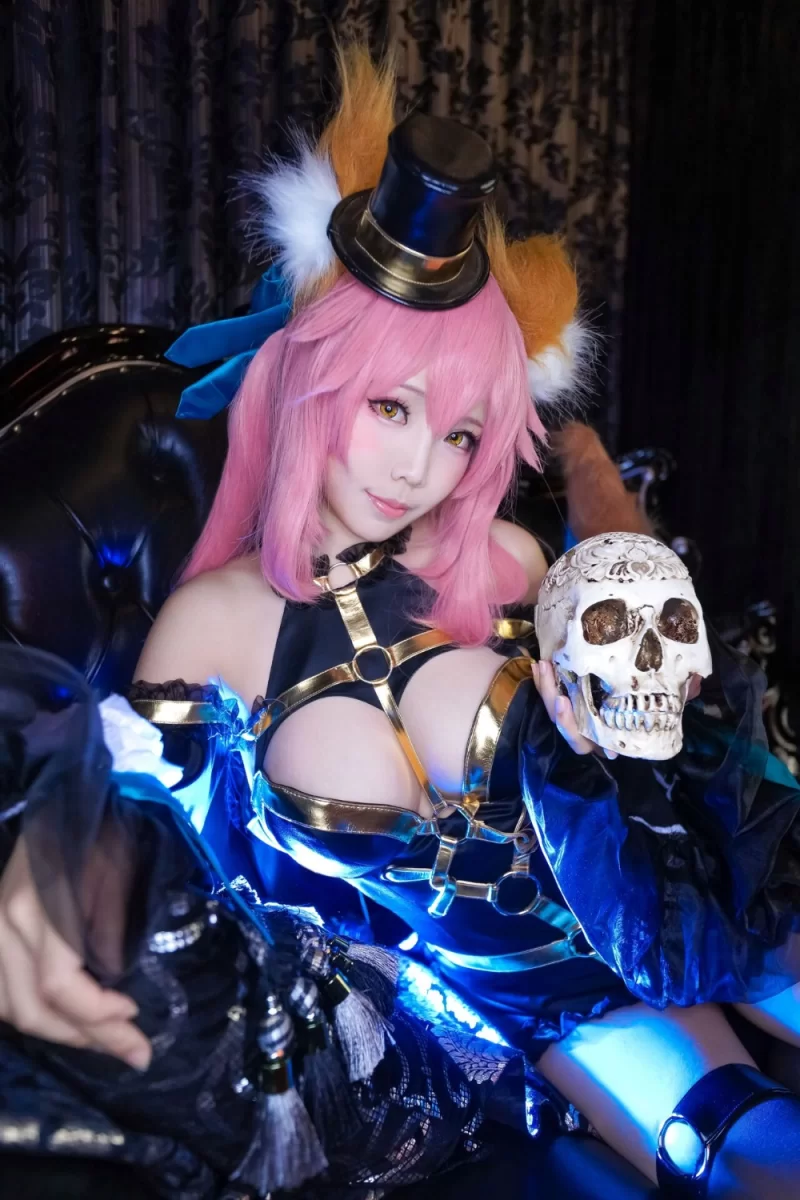 国产coser ElyEE子  玉藻前-万圣节 [31P 115.76 MB]【31P+115M】