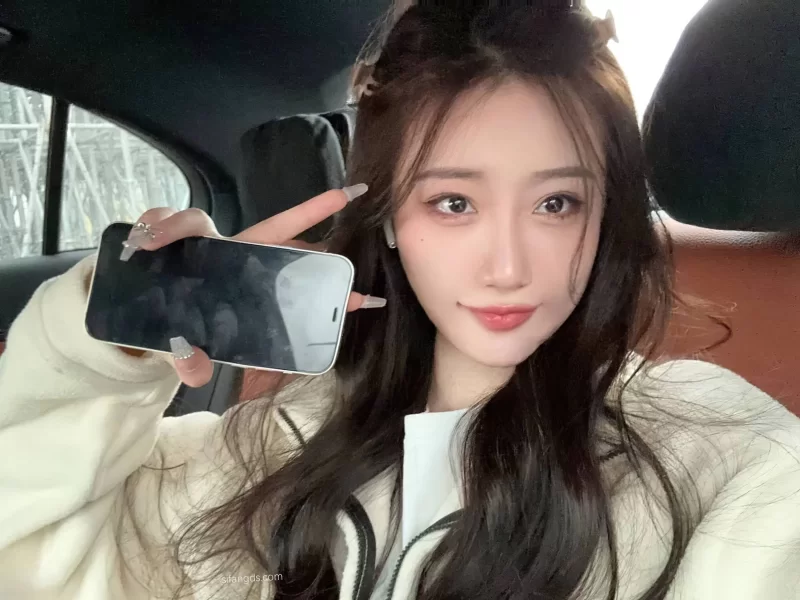 美女御姐 多位高颜值极品身材泄密反差小姐姐， 清纯美丽极品粉嫩【459v+104p+2.4g】