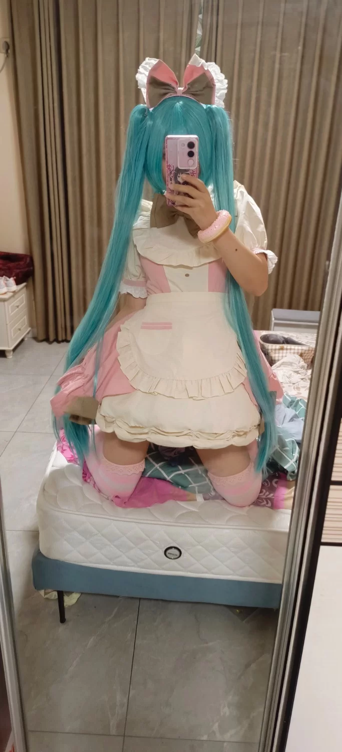 Cosplay 沐沐酱 初音女仆cos【npnv+700】