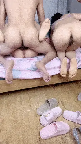 美女御姐 精品推荐雪白八字奶颜值女神『好想要哥哥酱』掰逼特写【2+2686MB】