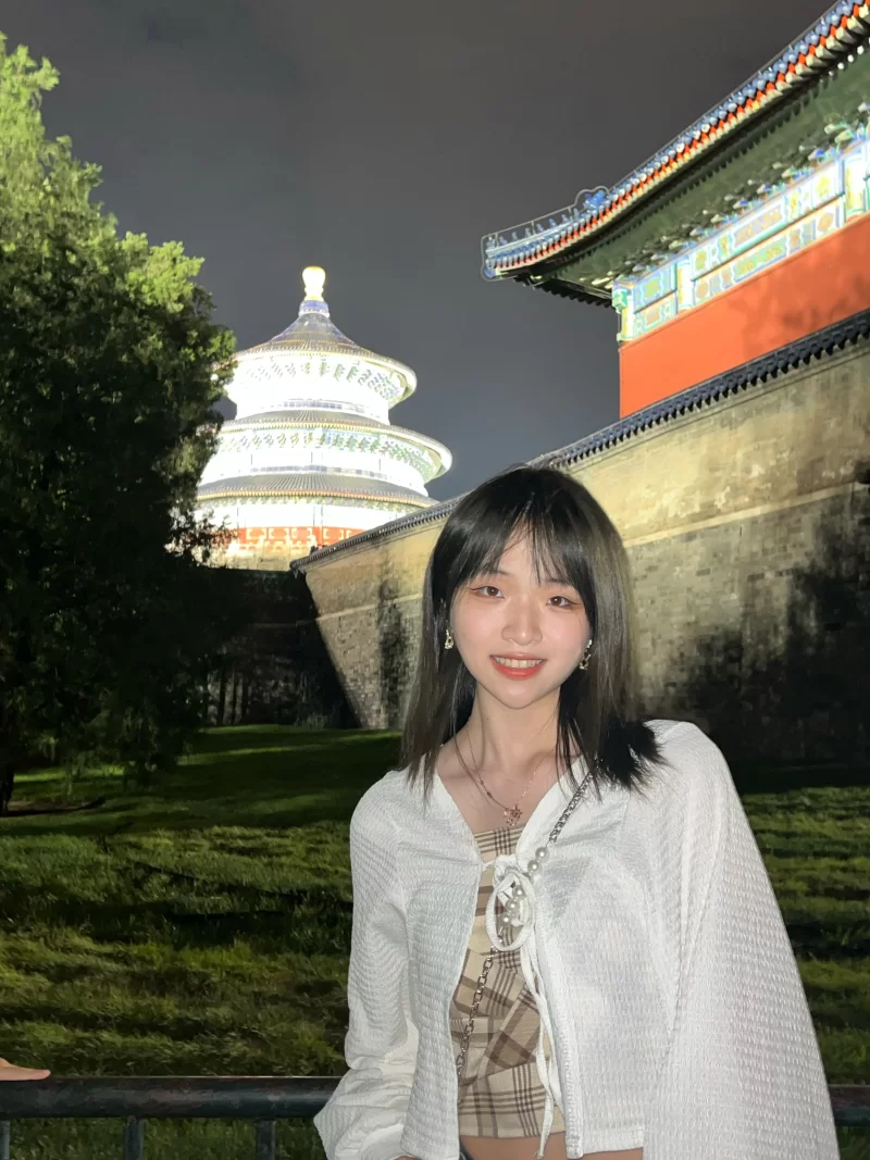 自拍 粉装小学妹,被邪恶叔叔干的面目扭曲,洗澡造爱换衣流出[【7v16p+1.4G】