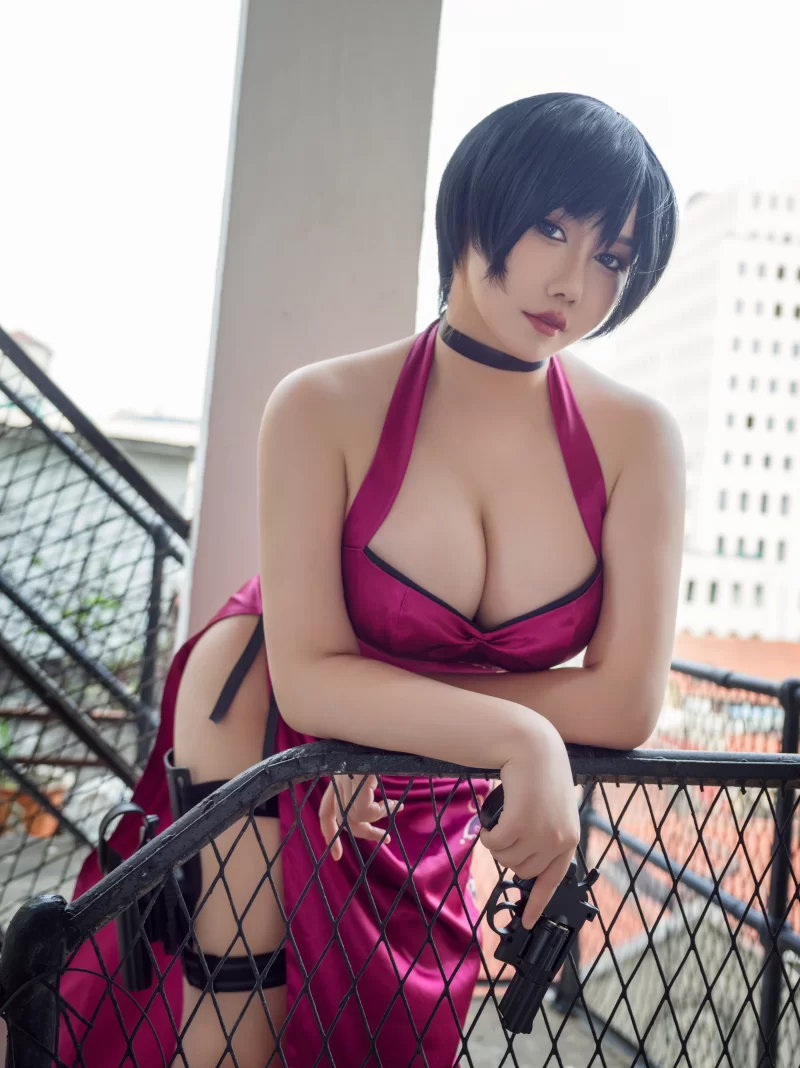 国产coser 麻花酱 生化危机 艾达王[38P1V-515MB]【38p1v+240.m】