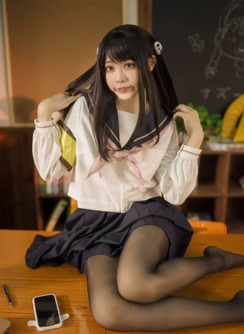 国产coser 安食AJIKI写真合集【npv+6g+】