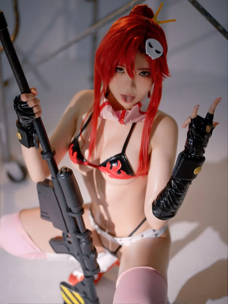日韩coser ZinieQ Yoko Littner [38P-327MB]【38P+327M】