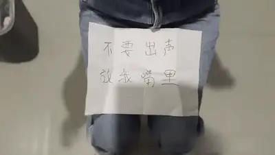 自拍 [126] 傲娇女神饥渴难耐变母狗,厕所全裸口交后入疯狂搾精爽!【1Ｖ+297Ｍ】