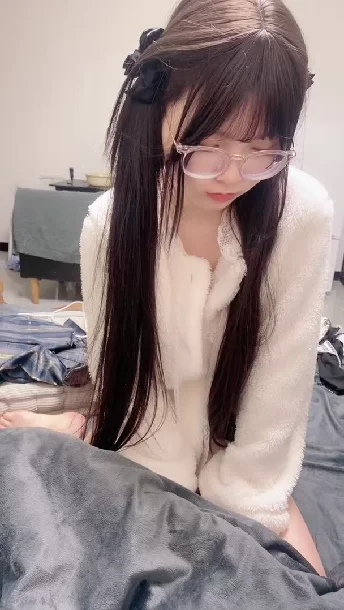 合法萝莉 细枝结硕果[栗子喵]露脸反差 双马尾JK萝莉 掐脖猛操！【1+1.2G】