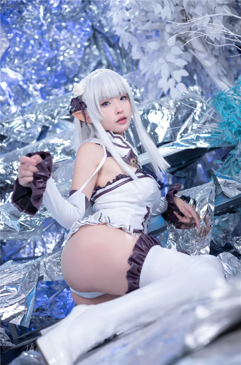 国产coser 清水由乃 - 重生之我是艾米莉亚【41p1v+1.36gb】