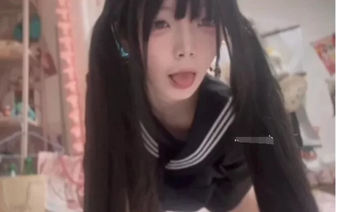 福利姬 呆呆 – [门槛福利] 8分钟 双马尾 漏脸白虎萝莉 JK制服自慰【1+500m】