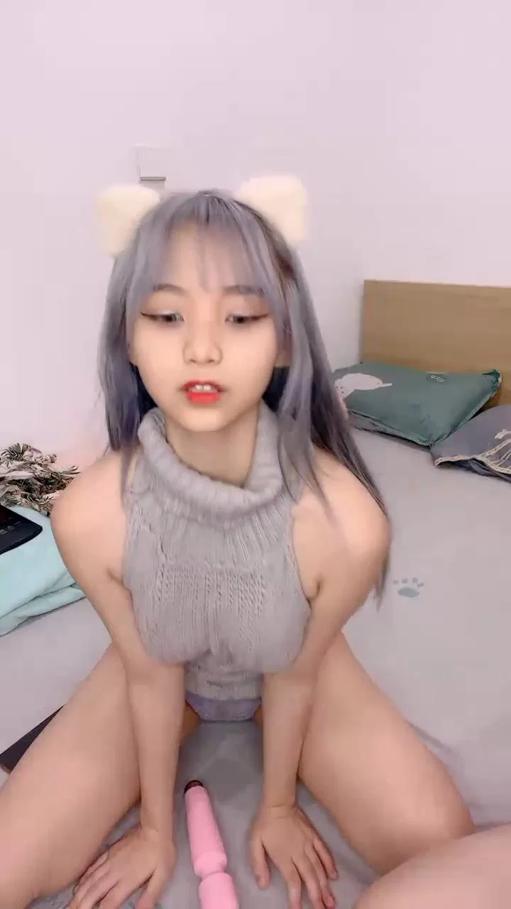 美女御姐 爽炸了！极品小仙女被干了，[叫宝宝]，跟充气娃娃一【9v+1.51g】