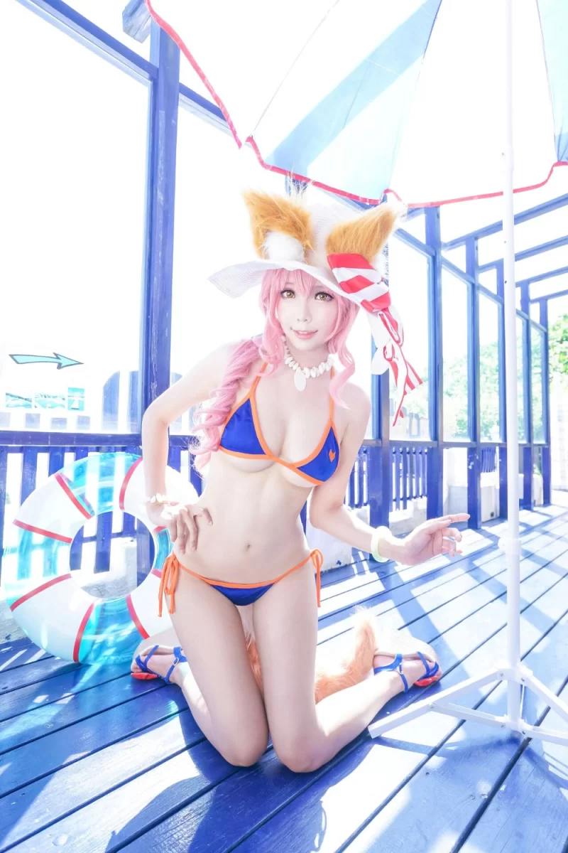 国产coser ElyEE子 玉藻前-泳装 [24P 78.65 MB]【24P+78M】