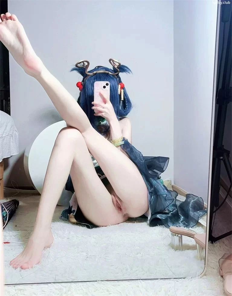 合法萝莉 砂糖 – [Tg更新] 45分钟 [推荐] Cos 高清版 5V合集【5v+4g】