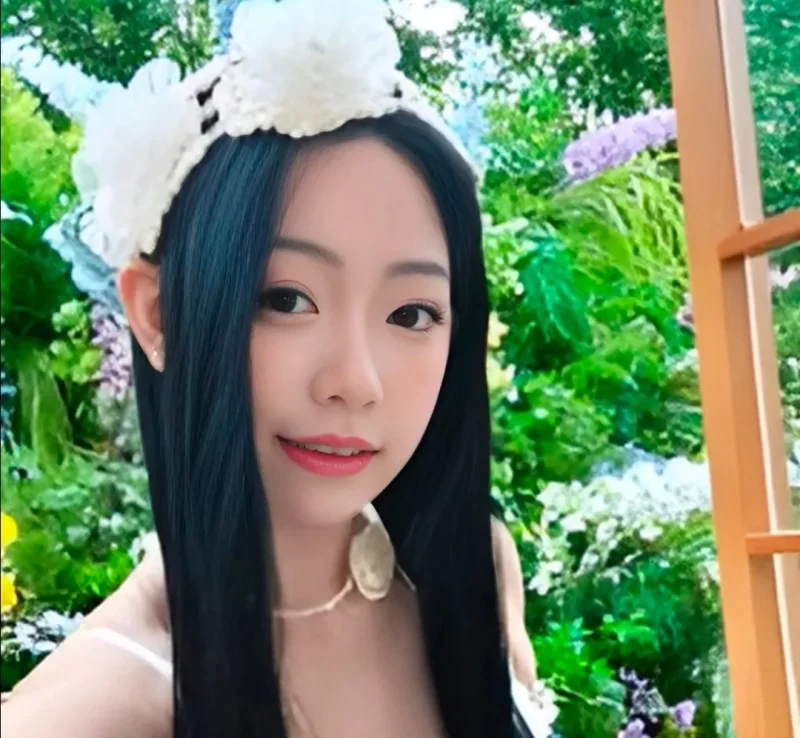 自拍 精选十一套高颜值美女露脸福利视频/照片泄密流出～道具自慰激情啪啪【114V+1.23G】