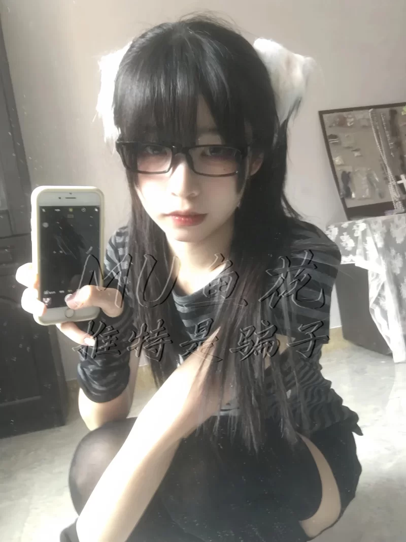 明星换脸 [MU鱼花出品]B站~每天都想吃小鱼干 口交颜射AI反差预览11P【12P+25.6M】