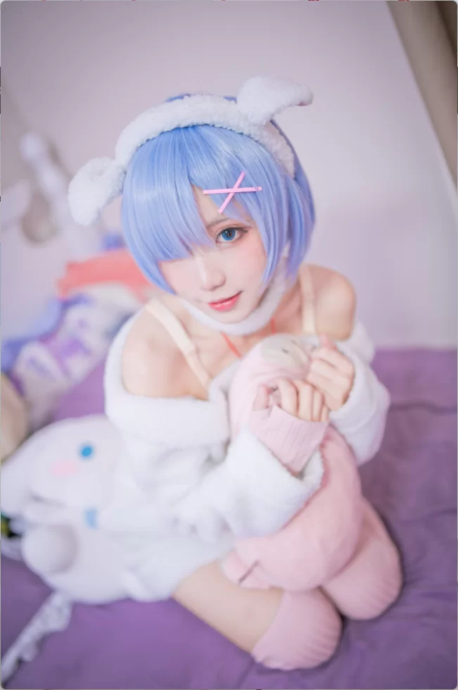 国产coser 花柒Hana – 全套合集37套 6月更新【549P+5.2G】