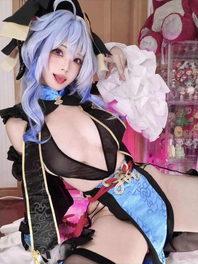 国产coser 蜜汁猫裘 - 原神甘雨 国风小僵尸【47p2v+2.2G】