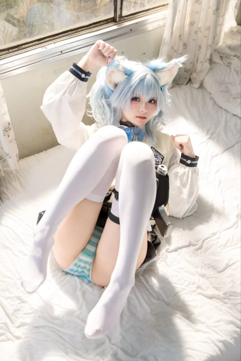 国产coser 九柒喵 －pa15超高校级心跳物语 [44P 348.73 MB]【44P+348M】