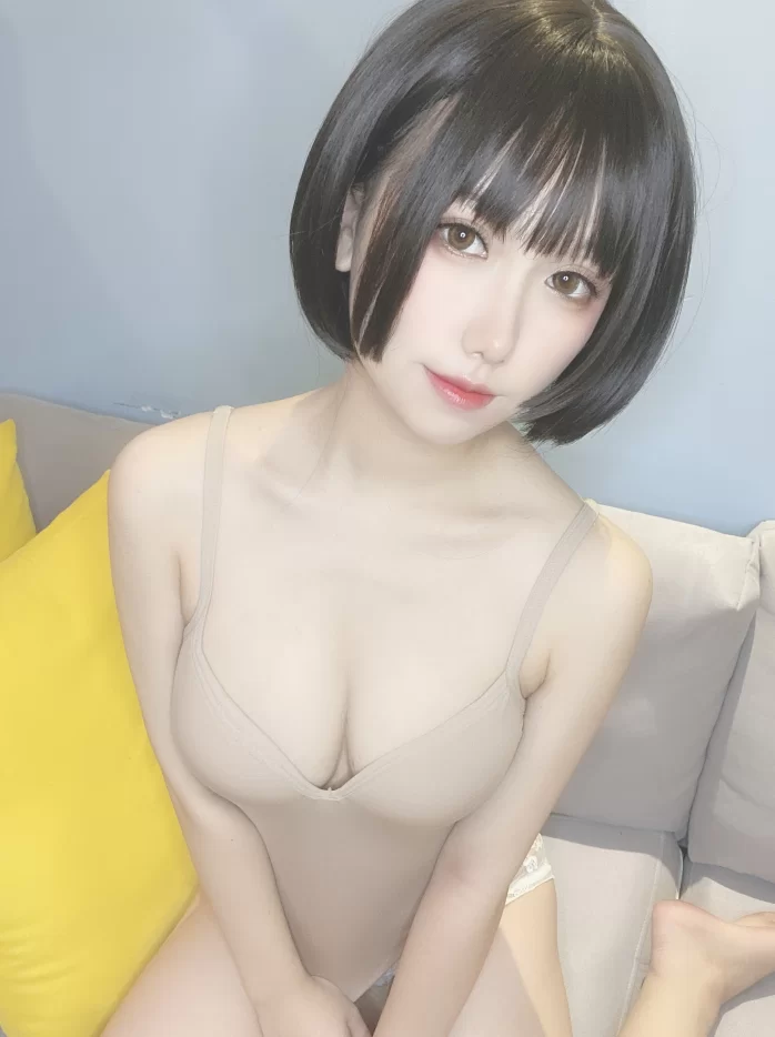 美腿/足控 芋圆侑子_邻家姐姐 [206P+10V]【206P+10V+760m】
