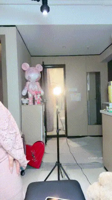 熟女少妇 巨乳熟女 啊好厉害好硬 身材超丰腴 在家被眼镜小哥无套【2+3927MB】
