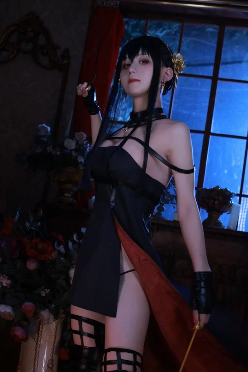 国产coser 桜满三时  约尔礼服 [45P-416MB]【45P+416M】