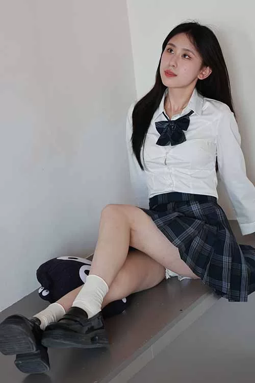 腿控足控 绮梦摄影-yaya-私房性感超短裙棉袜裸足美腿【677p+915m】